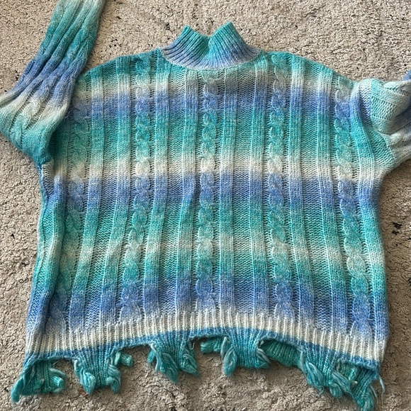 Papaya Ombré Striped Sweater with Frayed/Distressed hem NWOT Size S PTP 30+” - Picture 2 of 4